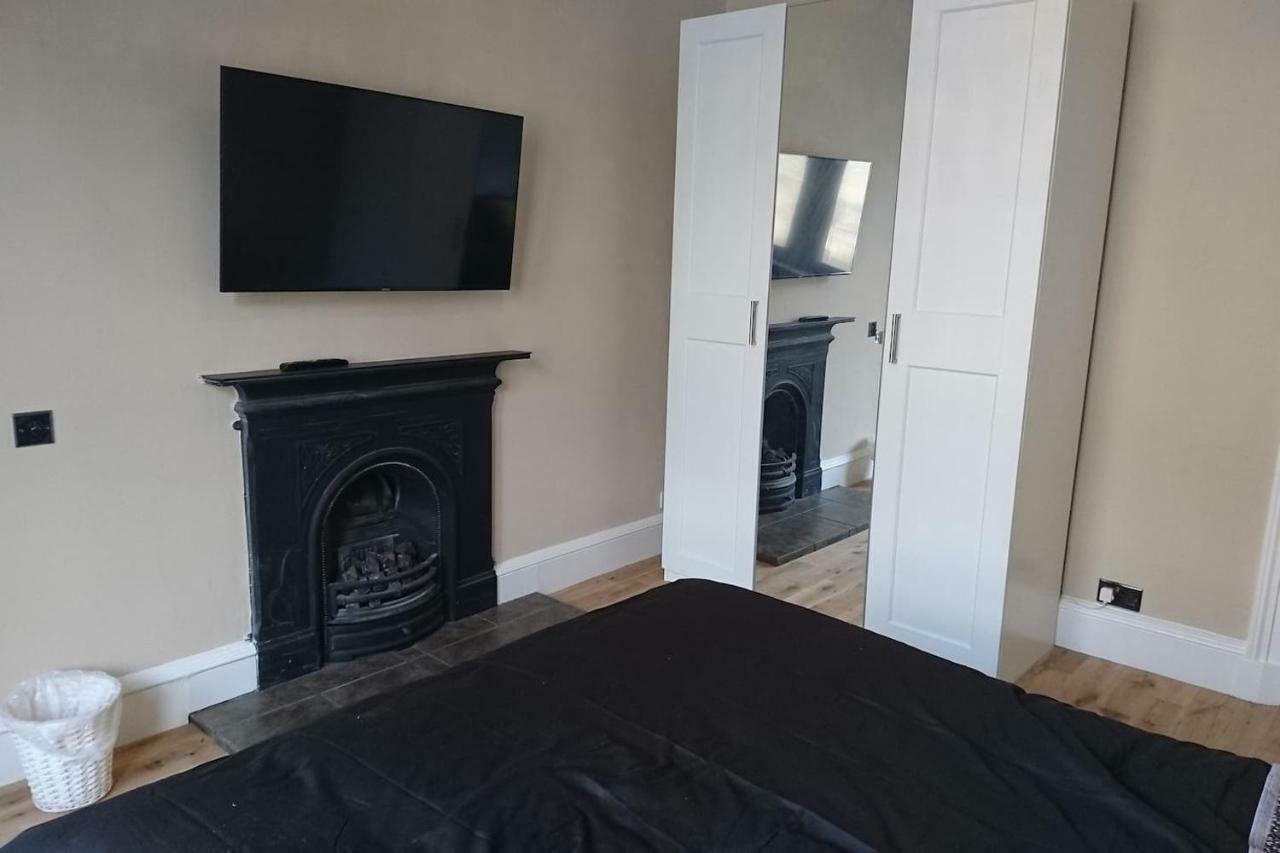 Murrayfield Spacious 2-bedroom * Edimburgo